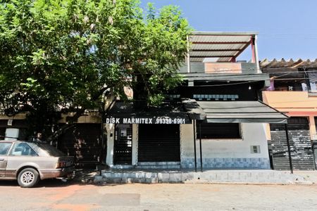 Casa para alugar com 130m², 2 quartos e sem vagaFachada