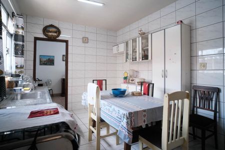 Casa à venda com 250m², 3 quartos e 2 vagasCozinha