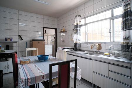 Casa à venda com 250m², 3 quartos e 2 vagasCozinha