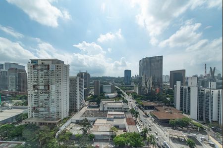 Apartamento à venda com 132m², 2 quartos e 3 vagasVaranda - Vista