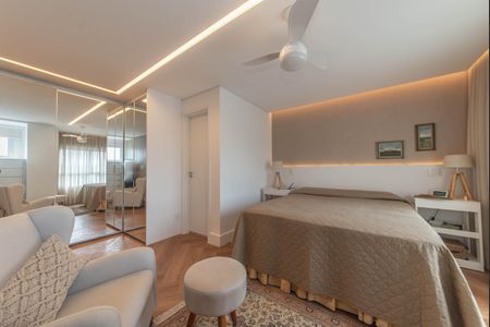 Apartamento à venda com 132m², 2 quartos e 3 vagasSuíte 2