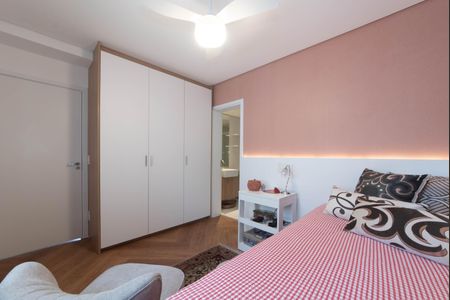 Apartamento à venda com 132m², 2 quartos e 3 vagasSuíte 1