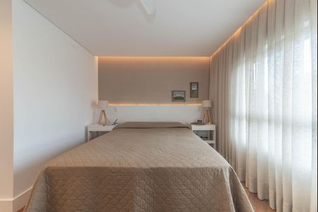 Apartamento à venda com 132m², 2 quartos e 3 vagasSuíte 2