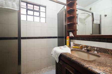 Casa à venda com 111m², 3 quartos e 2 vagasBanheiro Social 