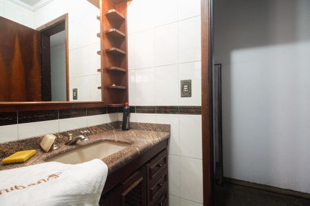 Casa à venda com 111m², 3 quartos e 2 vagasBanheiro Social 