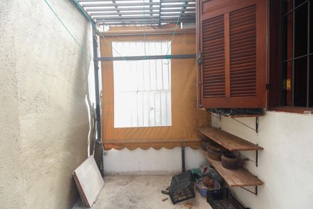 Casa à venda com 111m², 3 quartos e 2 vagasÁrea de Serviço - Terraço 