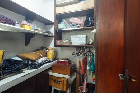 Casa à venda com 111m², 3 quartos e 2 vagasÁrea de Serviço 