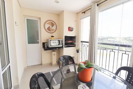 Apartamento à venda com 119m², 3 quartos e 2 vagas Apartamento à venda com 119m², 3 quartos e 2 vagasSala