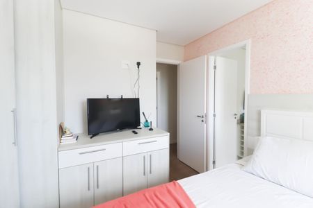 Apartamento à venda com 119m², 3 quartos e 2 vagas Apartamento à venda com 119m², 3 quartos e 2 vagasSuíte