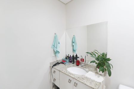 Apartamento à venda com 119m², 3 quartos e 2 vagas Apartamento à venda com 119m², 3 quartos e 2 vagasBanheiro