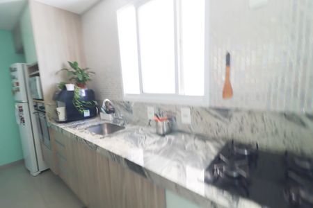 Apartamento à venda com 119m², 3 quartos e 2 vagas Apartamento à venda com 119m², 3 quartos e 2 vagasCozinha e Área de Serviço