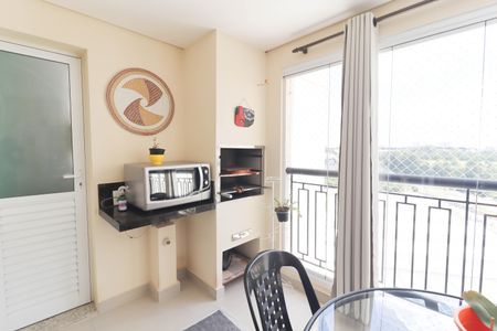 Apartamento à venda com 119m², 3 quartos e 2 vagas Apartamento à venda com 119m², 3 quartos e 2 vagasSala