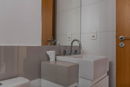 Apartamento para alugar com 75m², 3 quartos e 2 vagasBanheiro Social