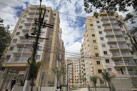 Apartamento para alugar com 39m², 2 quartos e sem vagaFachada