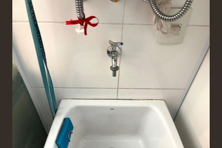 Apartamento à venda com 80m², 2 quartos e 1 vagaÁrea de Serviço