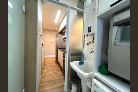 Apartamento à venda com 80m², 2 quartos e 1 vagaÁrea de Serviço