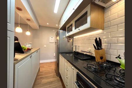 Apartamento à venda com 80m², 2 quartos e 1 vagaCozinha