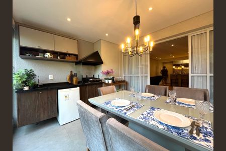 Apartamento à venda com 80m², 2 quartos e 1 vagaVaranda