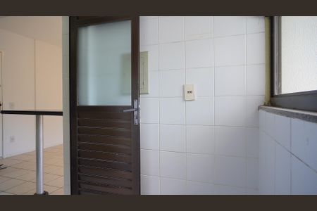Apartamento para alugar com 79m², 2 quartos e 1 vaga Apartamento para alugar com 79m², 2 quartos e 1 vagaÁrea de Serviço
