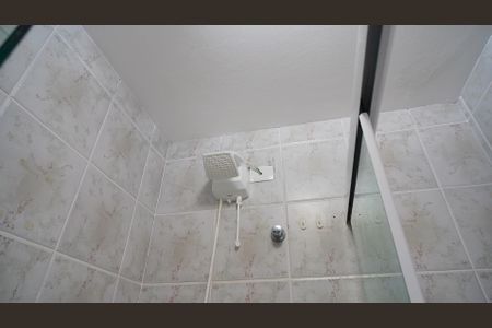Apartamento para alugar com 79m², 2 quartos e 1 vaga Apartamento para alugar com 79m², 2 quartos e 1 vagaBanheiro suíte