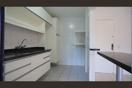 Apartamento para alugar com 79m², 2 quartos e 1 vaga Apartamento para alugar com 79m², 2 quartos e 1 vagaCozinha