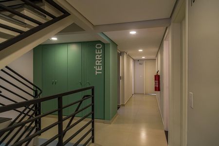 Apartamento à venda com 34m², 2 quartos e 1 vaga Apartamento à venda com 34m², 2 quartos e 1 vagaÁrea Comum