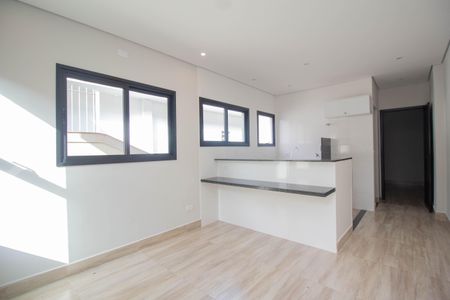 Casa de condomínio para alugar com 30m², 1 quarto e 1 vaga Casa de condomínio para alugar com 30m², 1 quarto e 1 vagaSala