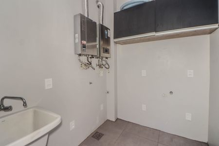 Casa à venda com 356m², 4 quartos e 3 vagas Casa à venda com 356m², 4 quartos e 3 vagasÁrea de Serviço