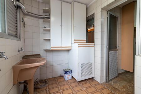 Apartamento para alugar com 148m², 3 quartos e 3 vagasÁrea de Serviço