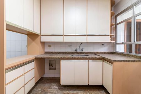 Apartamento para alugar com 148m², 3 quartos e 3 vagasCozinha