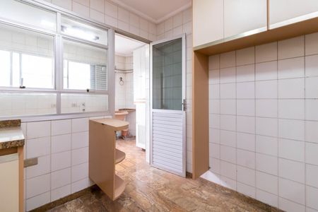 Apartamento para alugar com 148m², 3 quartos e 3 vagasCozinha