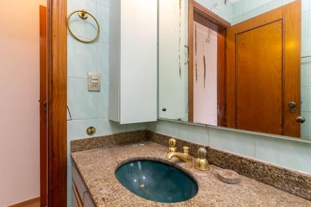 Apartamento para alugar com 148m², 3 quartos e 3 vagasBanheiro da Suíte 1