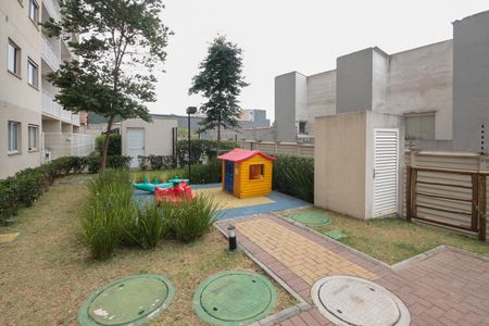 Apartamento à venda com 28m², 1 quarto e sem vaga Apartamento à venda com 28m², 1 quarto e sem vagaÁrea comum - Playground