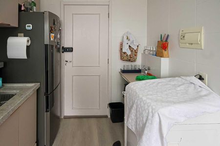 Apartamento à venda com 28m², 1 quarto e sem vaga Apartamento à venda com 28m², 1 quarto e sem vagaCozinha e Área de Serviço