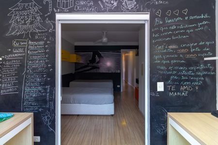Casa para alugar com 250m², 3 quartos e 4 vagas Casa para alugar com 250m², 3 quartos e 4 vagasQuarto 2