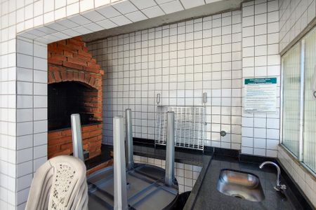 Apartamento para alugar com 94m², 2 quartos e 1 vagaÁrea comum - Churrasqueira