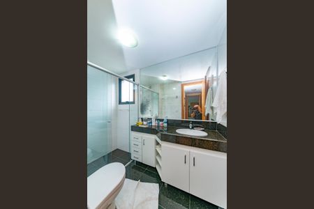 Apartamento à venda com 103m², 3 quartos e 2 vagasBanheiro Social