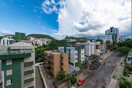 Apartamento à venda com 103m², 3 quartos e 2 vagasSala