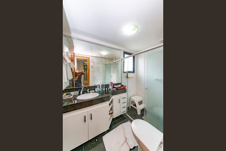 Apartamento à venda com 103m², 3 quartos e 2 vagasBanheiro da Suíte