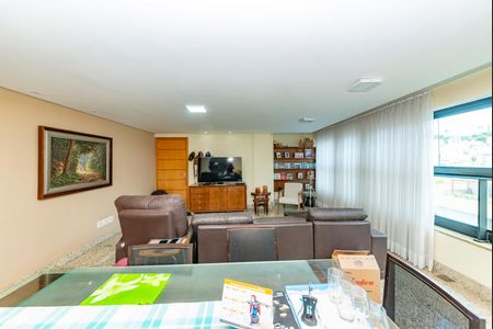 Apartamento à venda com 103m², 3 quartos e 2 vagasSala