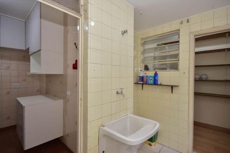 Apartamento à venda com 90m², 2 quartos e sem vaga Apartamento à venda com 90m², 2 quartos e sem vagaLavanderia
