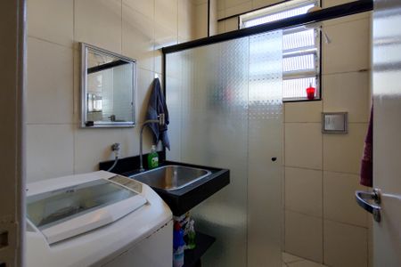 Apartamento para alugar com 54m², 2 quartos e 1 vagaBanheiro