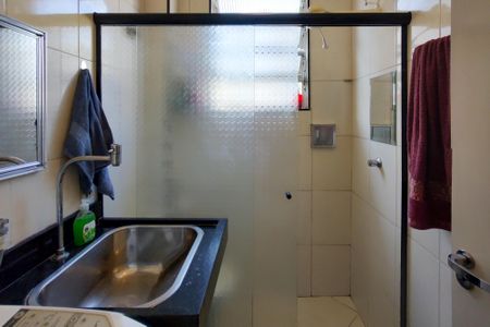 Apartamento para alugar com 54m², 2 quartos e 1 vagaBanheiro