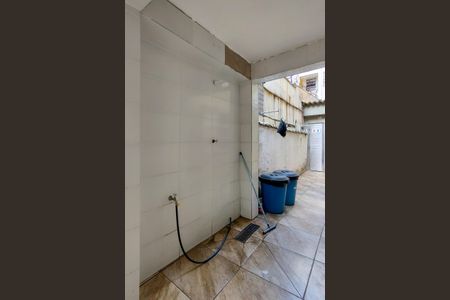 Apartamento para alugar com 54m², 2 quartos e 1 vagaDucha 