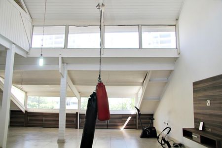 Casa à venda com 585m², 4 quartos e 4 vagasSótão