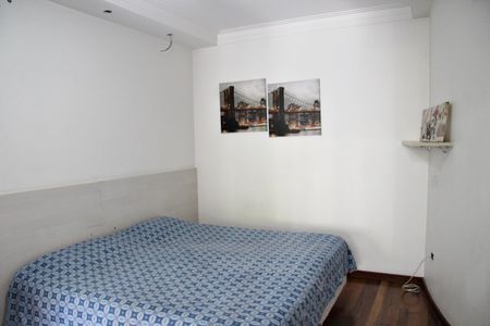 Casa à venda com 585m², 4 quartos e 4 vagasSuíte 4