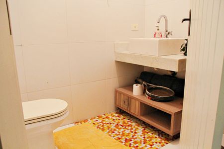 Casa à venda com 585m², 4 quartos e 4 vagasLavabo 3