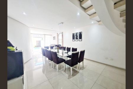 Casa à venda com 585m², 4 quartos e 4 vagasSala de Jantar