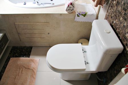 Casa à venda com 585m², 4 quartos e 4 vagasBanheiro da Suíte 1