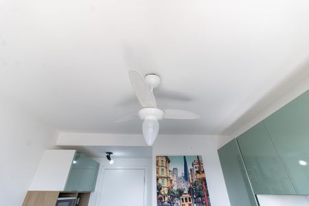 Apartamento à venda com 18m², 1 quarto e sem vagaSala/Quarto